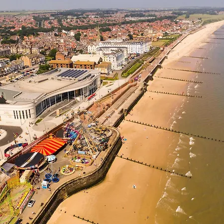 Сasa de vacaciones Merchants Quarters - Laguz & Othala - Two Stunning Apartments In One Booking - Both With Harbour And Sea Views - Free Roof Top Terrace With Sea And Harbour View And Central Location To Beaches Amenities Restaurants And Harbour