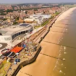 Holiday home Merchants Quarters - Laguz & Othala - Two Stunning In One - Both With Harbour And Sea Views - Free Roof Terrace With Sea And Harbour View And Location To Beaches Amenities Restaurants And Harbour