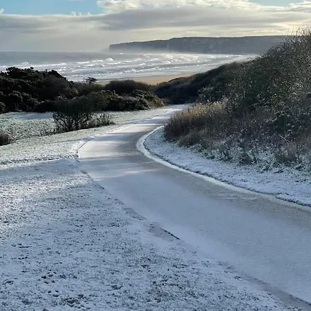Merchants Quarters - Laguz & Othala - Two Stunning In One - Both With Harbour And Sea Views - Free Roof Terrace With Sea And Harbour View And Location To Beaches Amenities Restaurants And Harbour