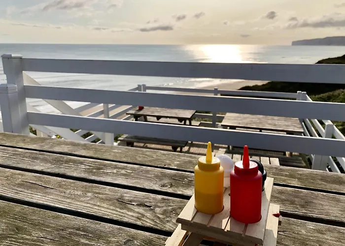 Hébergement de vacances Merchants Quarters - Laguz & Othala - Two Stunning In One - Both With Harbour And Sea Views - Free Roof Terrace With Sea And Harbour View And Location To Beaches Amenities Restaurants And Harbour *